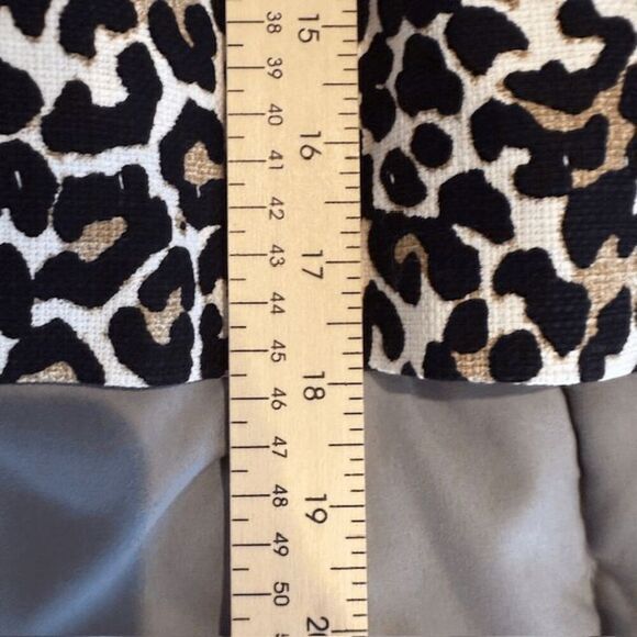 J. Crew The Pencil Skirt in Leopard Print Cream, black, brown, Knee Size 00 - Picture 8 of 9